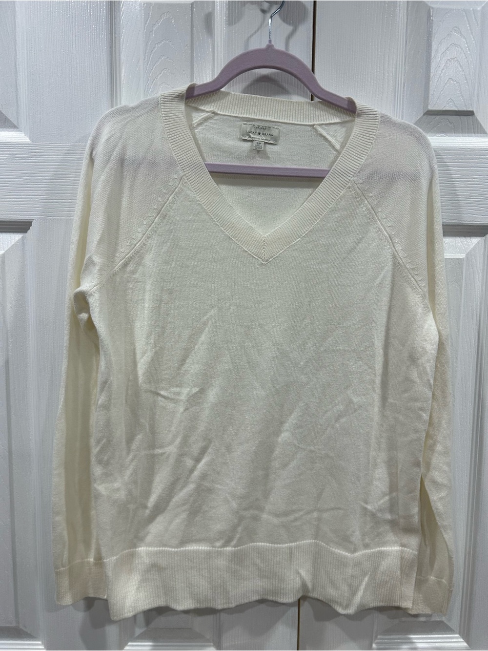 Lucky Brand Cream V-Neck Women's Sweater